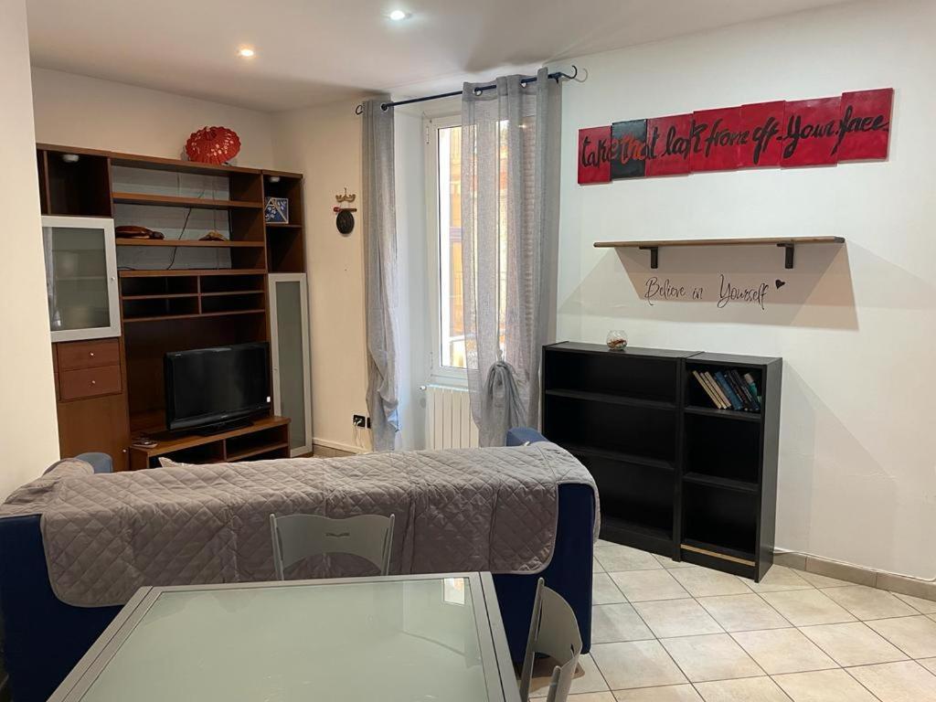Casa Celeste, Bilocale Nel Pieno Centro Di Alassio Exterior foto